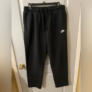 Men’s XL Nike pants - fleece